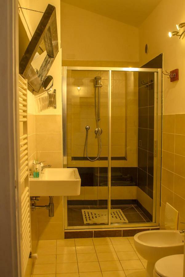 Il Villino Bed & Breakfast ลุคคา ภายนอก รูปภาพ